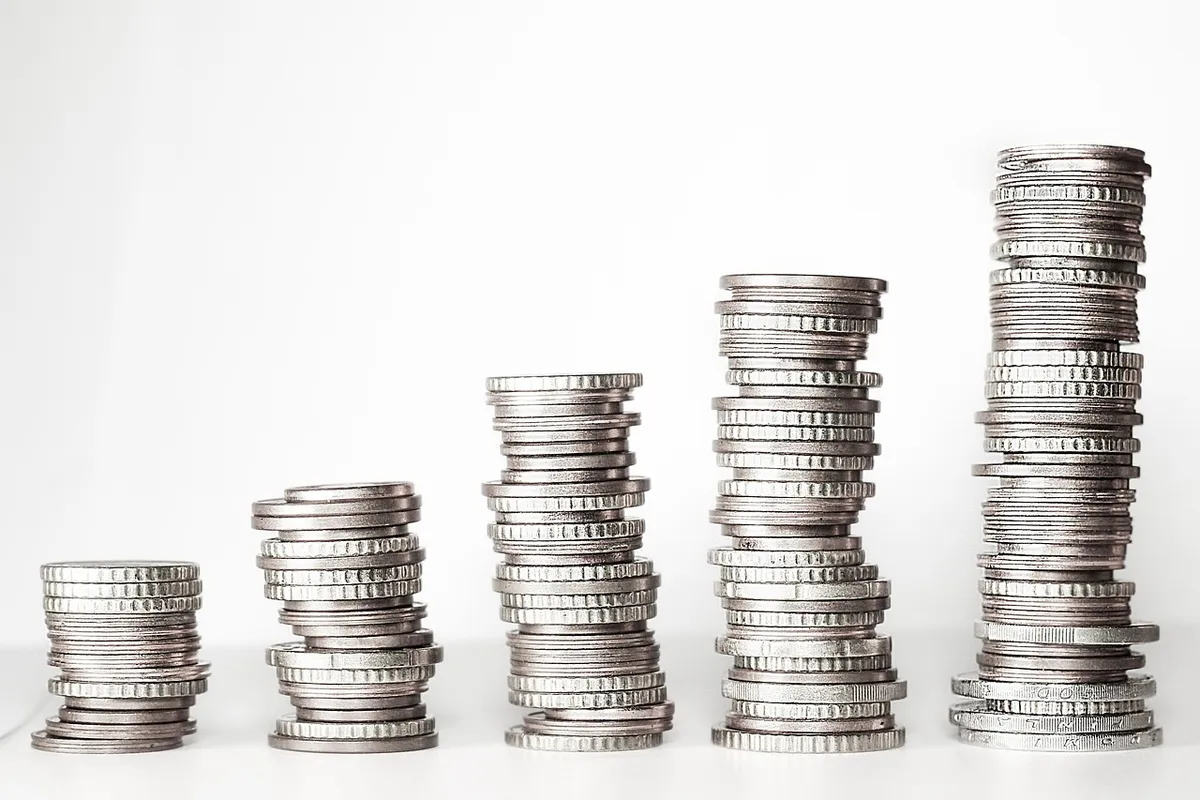 money, coins, stack, stacked coins, loose change, growing money, money tower, euro, currency, cash, metal money, finance, silver, wealth, prosperity, concept, i