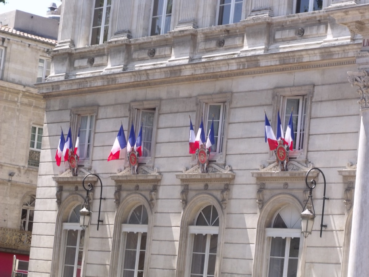 french parliament hall