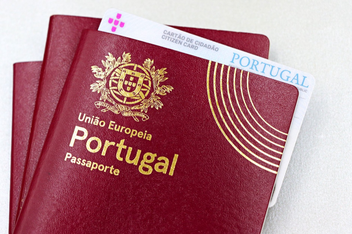 Documentación que refleja la evolución migratoria francesa.